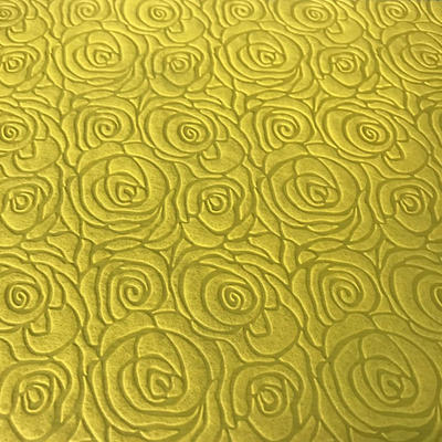Newly Developed Colorful Small Rose Embossing 100% Polypropylene (PP) Spunbond Nonwoven Fabric