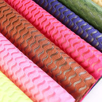 100 Gram Various Colorful Wave Design Embossed 100% PP (Polypropylene) Spunbond Non Woven Fabric